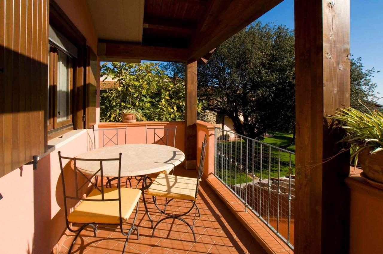 Agriturismo Poggio Corbello La Pesta Kültér fotó