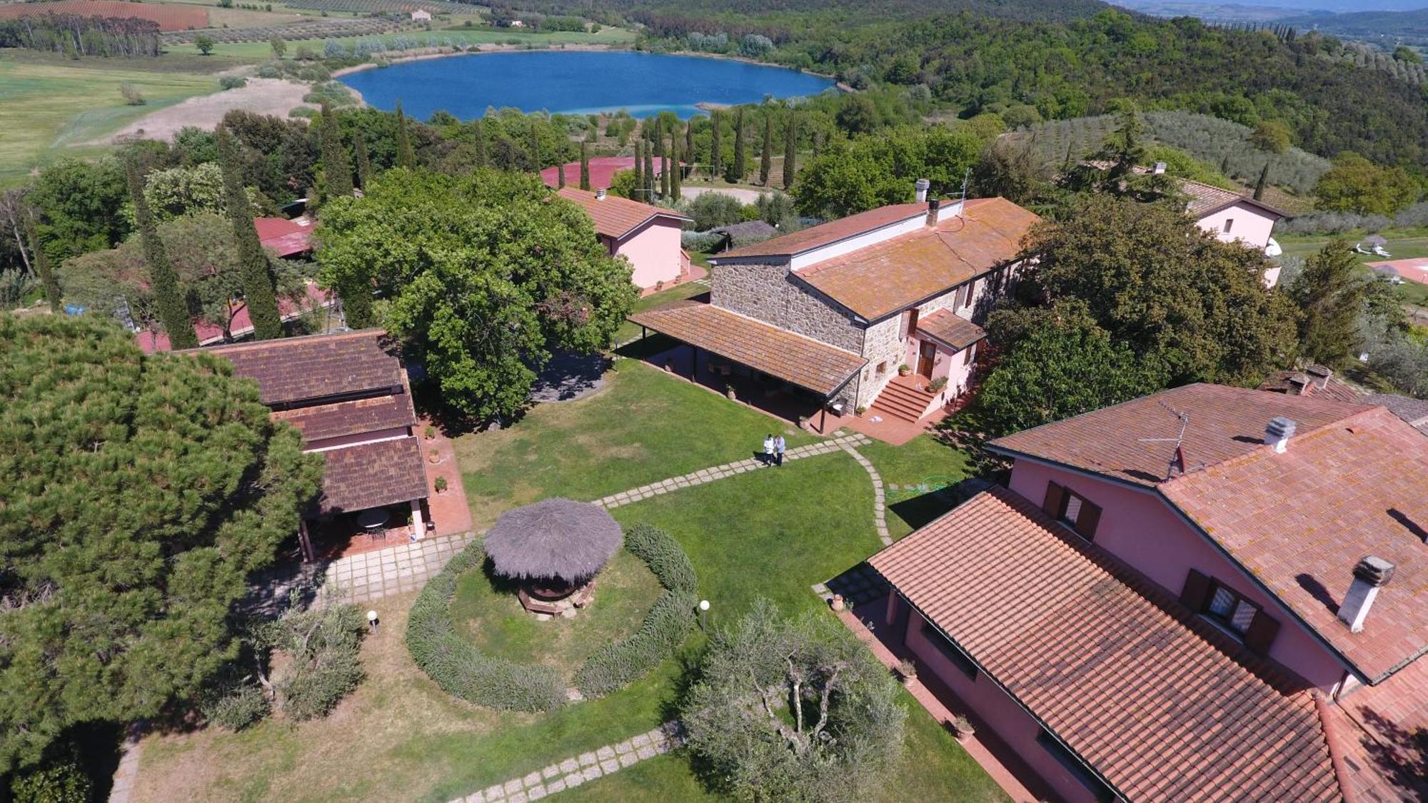 Agriturismo Poggio Corbello La Pesta Kültér fotó