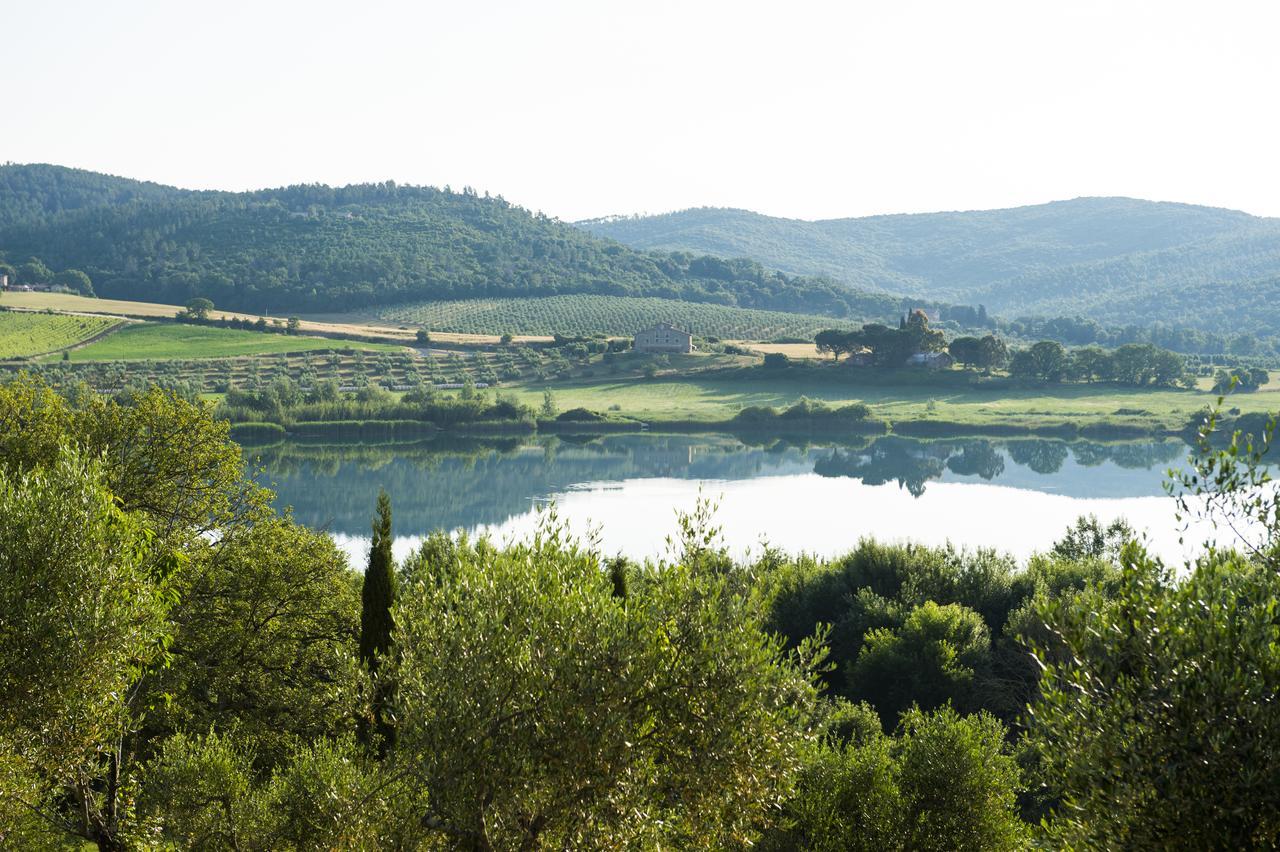 Agriturismo Poggio Corbello La Pesta Kültér fotó